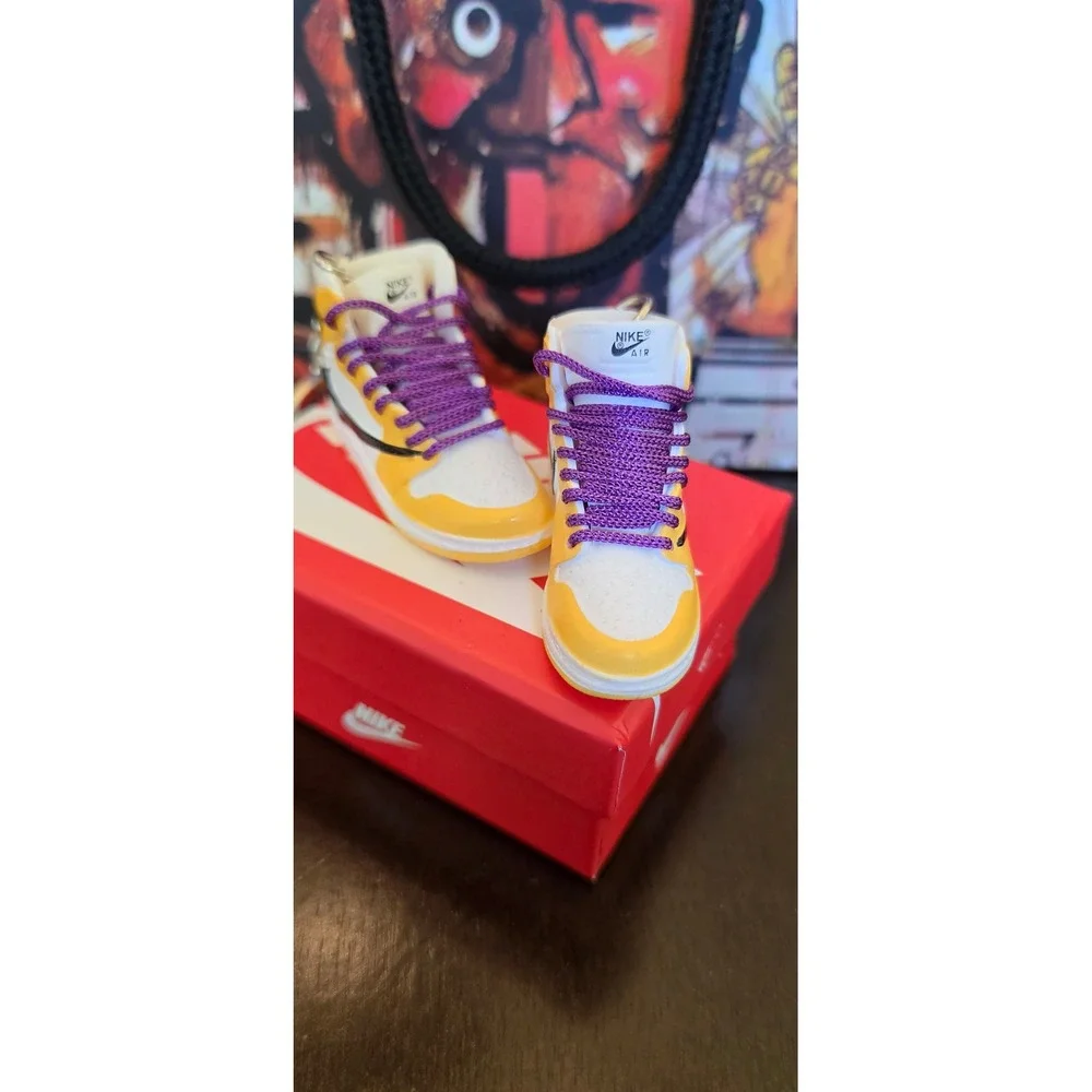 Nike Air Jordan 1 Sneaker Keychain Set